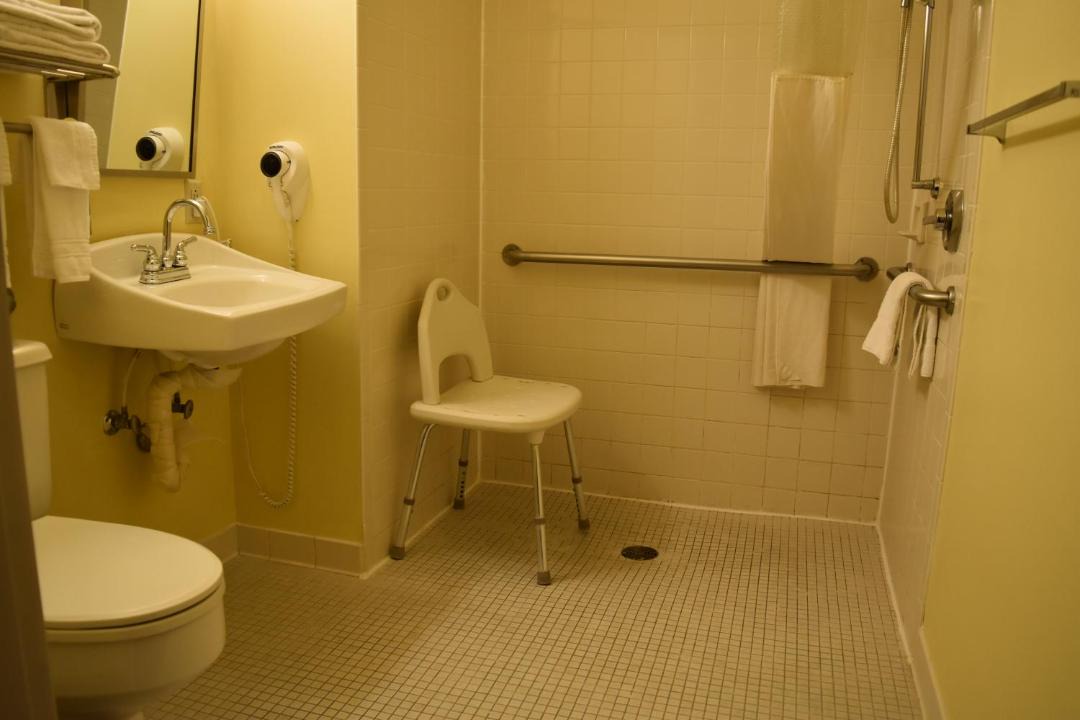 Photo of Bathroom in Grand Island