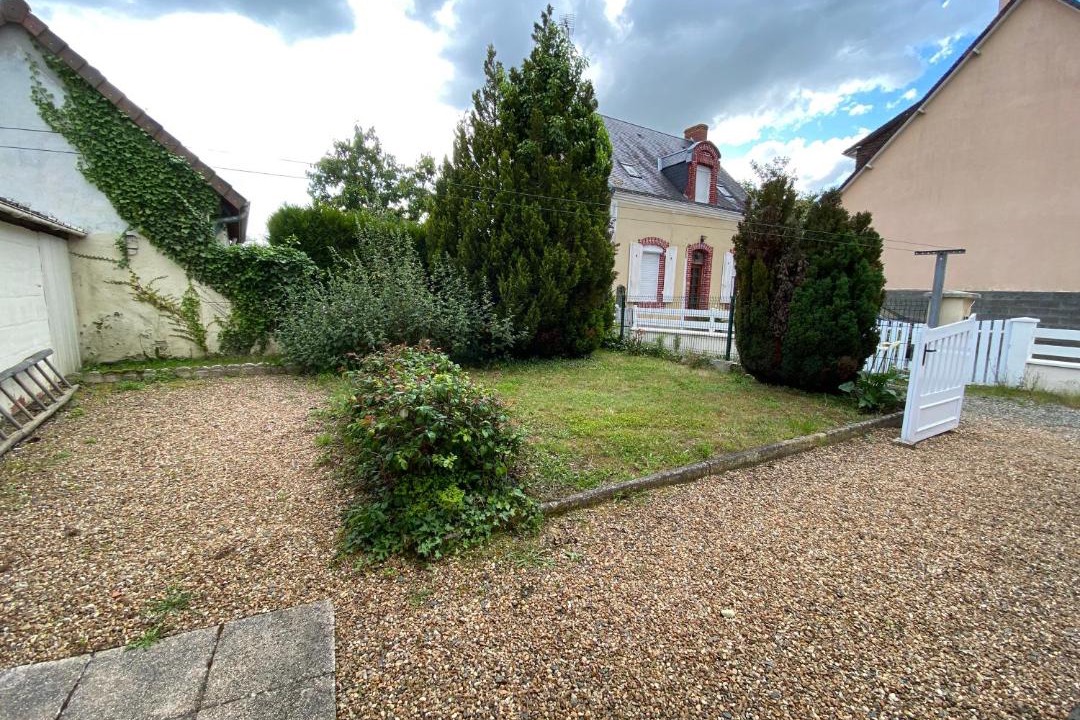 Photo of Others in La Suze-sur-Sarthe