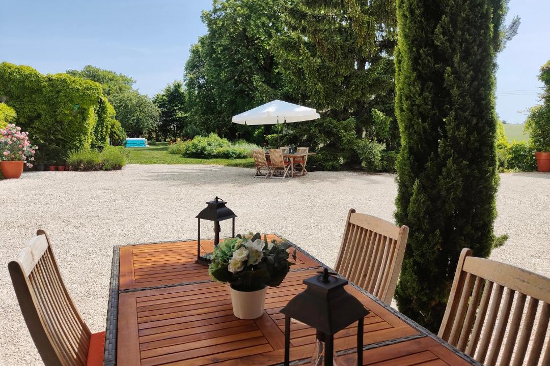 Photo of Others in Livers-Cazelles