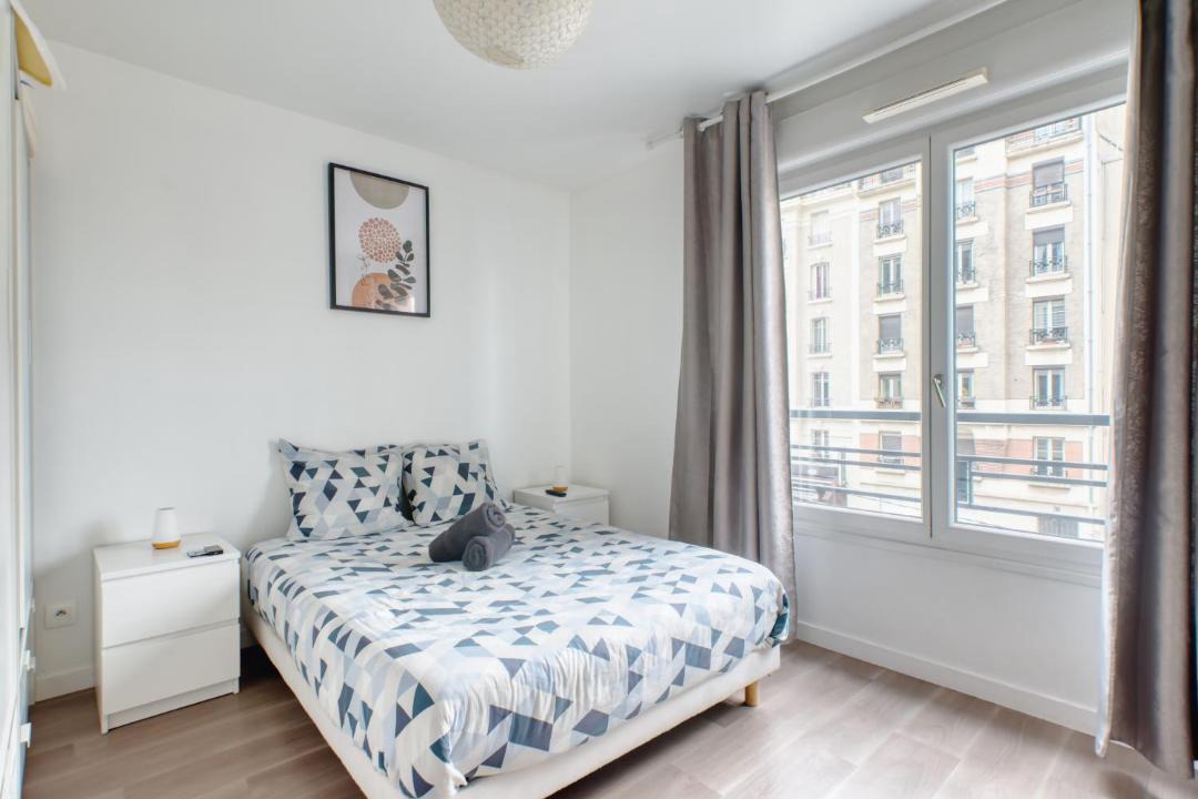 Photo of Bedroom in Saint-Ouen