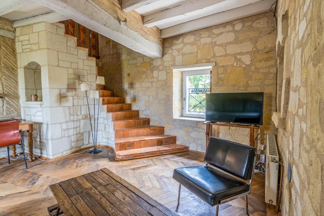 Photo of Others in Deneze-sous-Doue