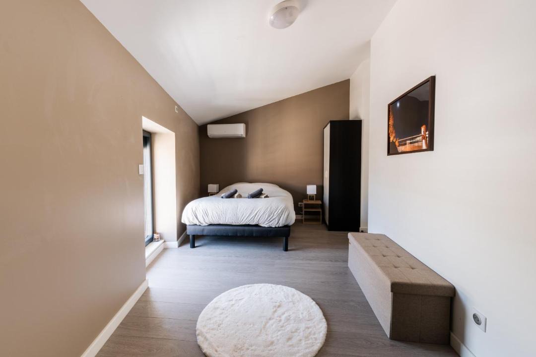 Photo of Bedroom in Tain-l'Hermitage