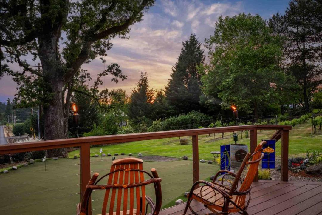 Photo of Others in Far West