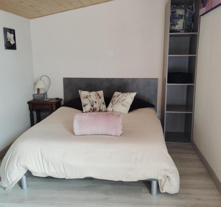 Photo of Bedroom in Talais