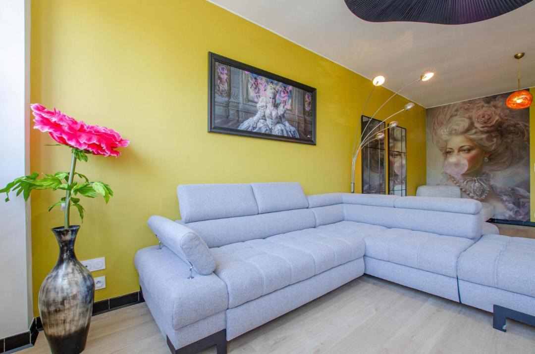 Photo of Livingroom in Saint-Hilaire-sous-Romilly