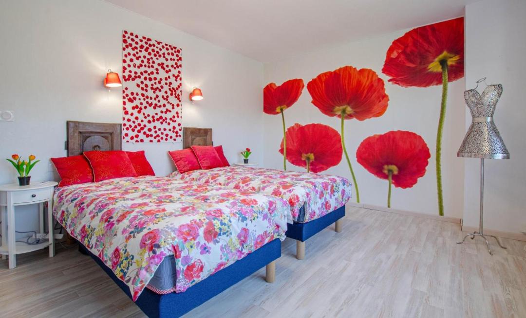 Photo of Bedroom in Saint-Hilaire-sous-Romilly