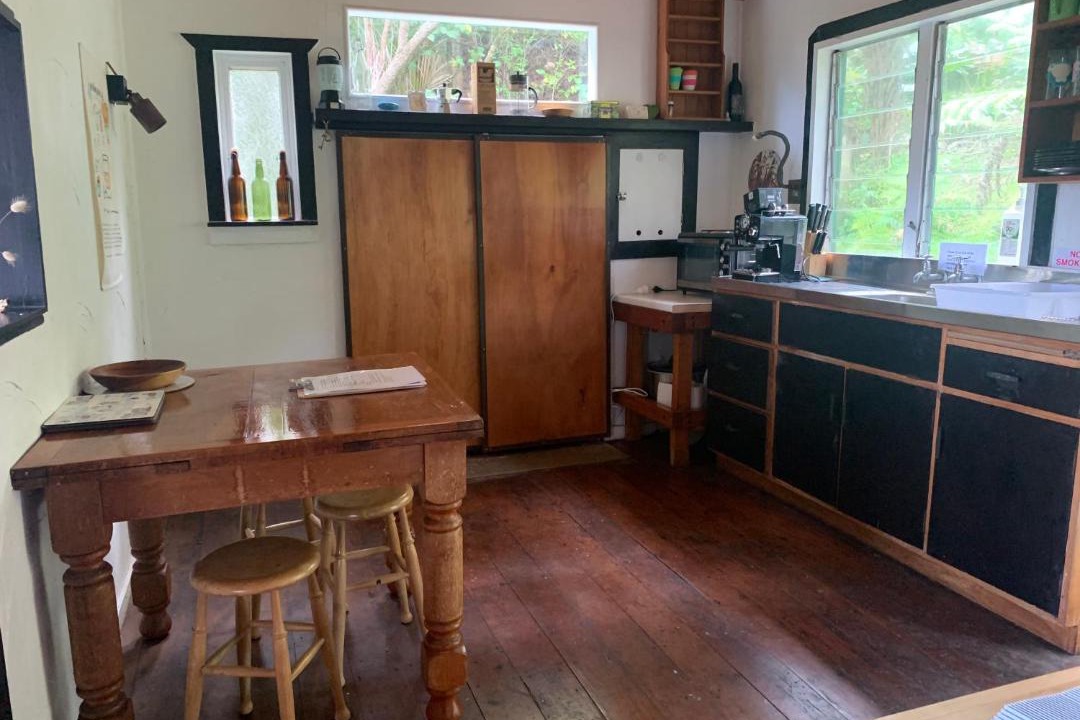 Photo of Kitchen in Piha