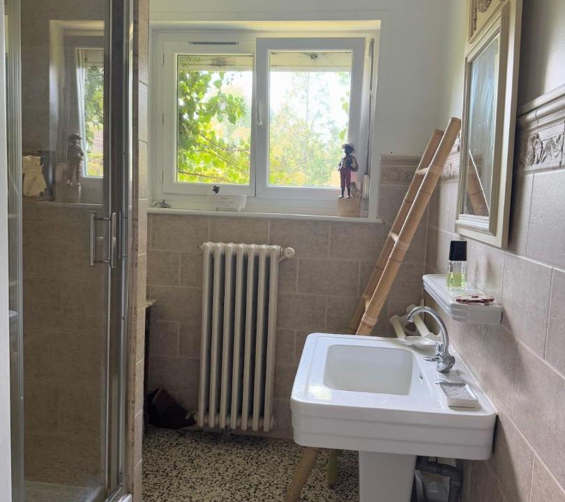 Photo of Bathroom in Saint-Etienne-au-Mont