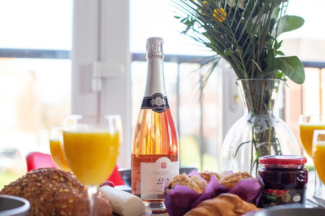 Photo of Others in Thorpe