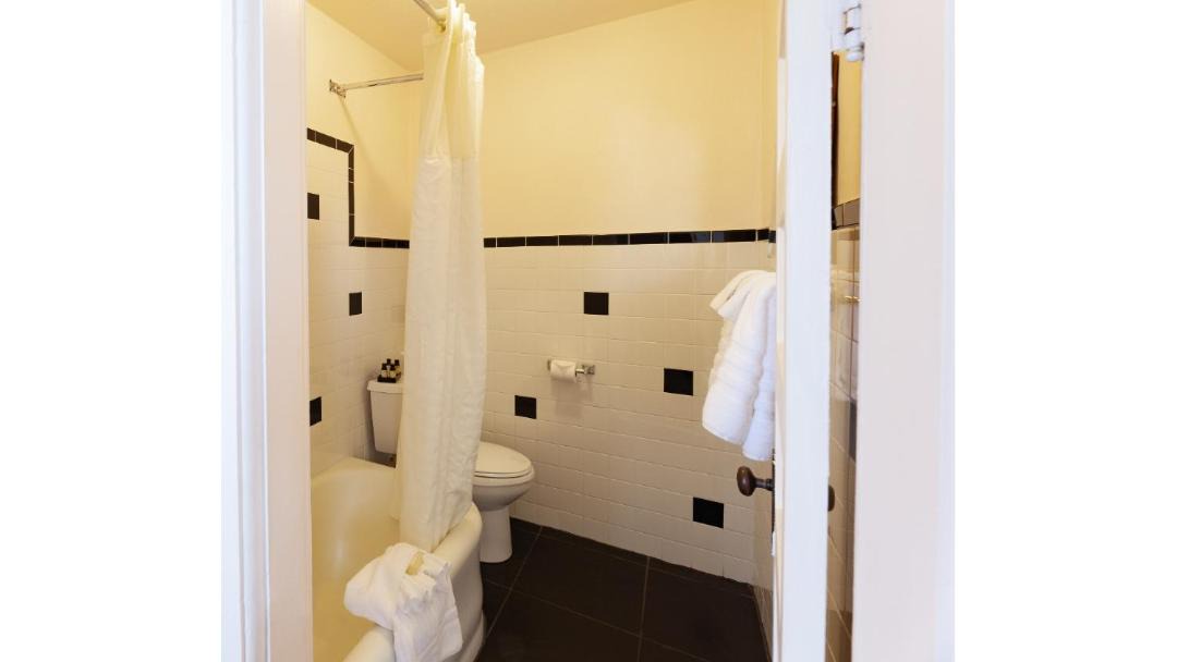 Photo of Bathroom in Cimarron