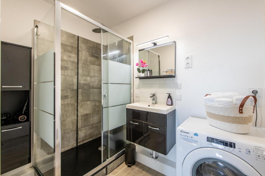 Photo of Bathroom in Mont-Mesly