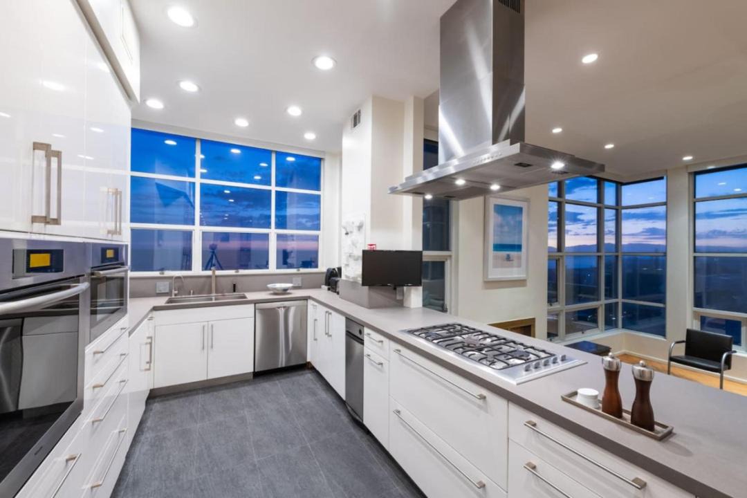 Photo of Kitchen in Gas Lamp Section