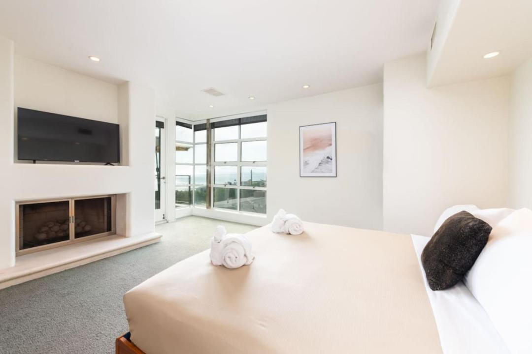 Photo of Bedroom in Gas Lamp Section