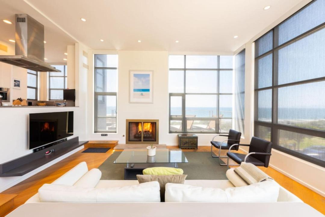 Photo of Livingroom in Gas Lamp Section