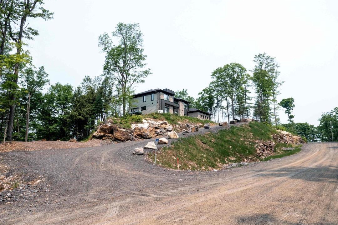 Photo of Others in Dwight