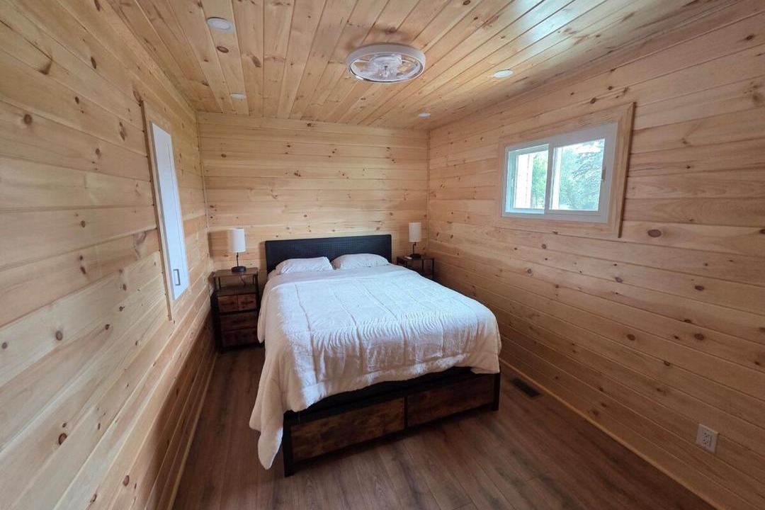 Photo of Bedroom in Mongo