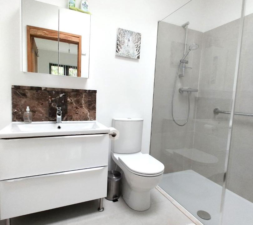 Photo of Bathroom in Braunton