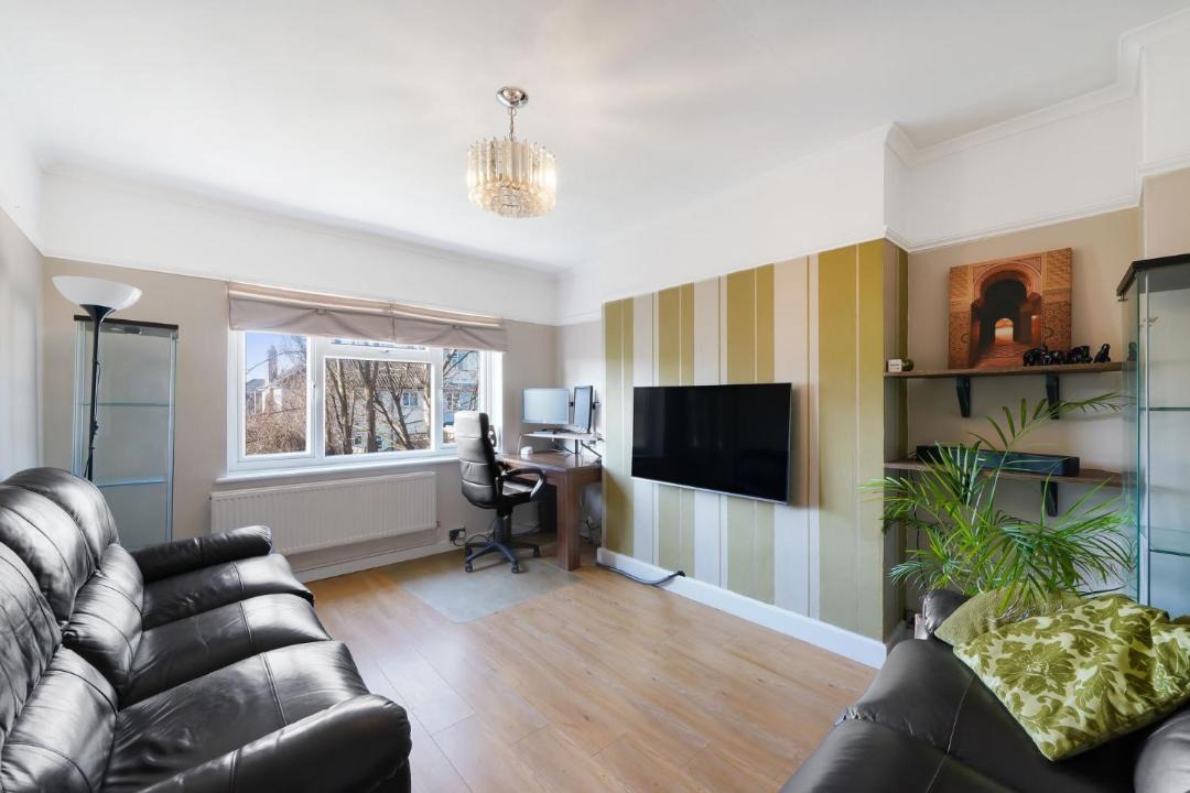 Photo of Livingroom in Broad Green