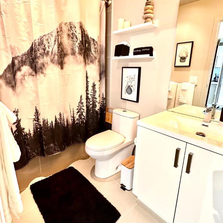 Photo of Bathroom in Connaught