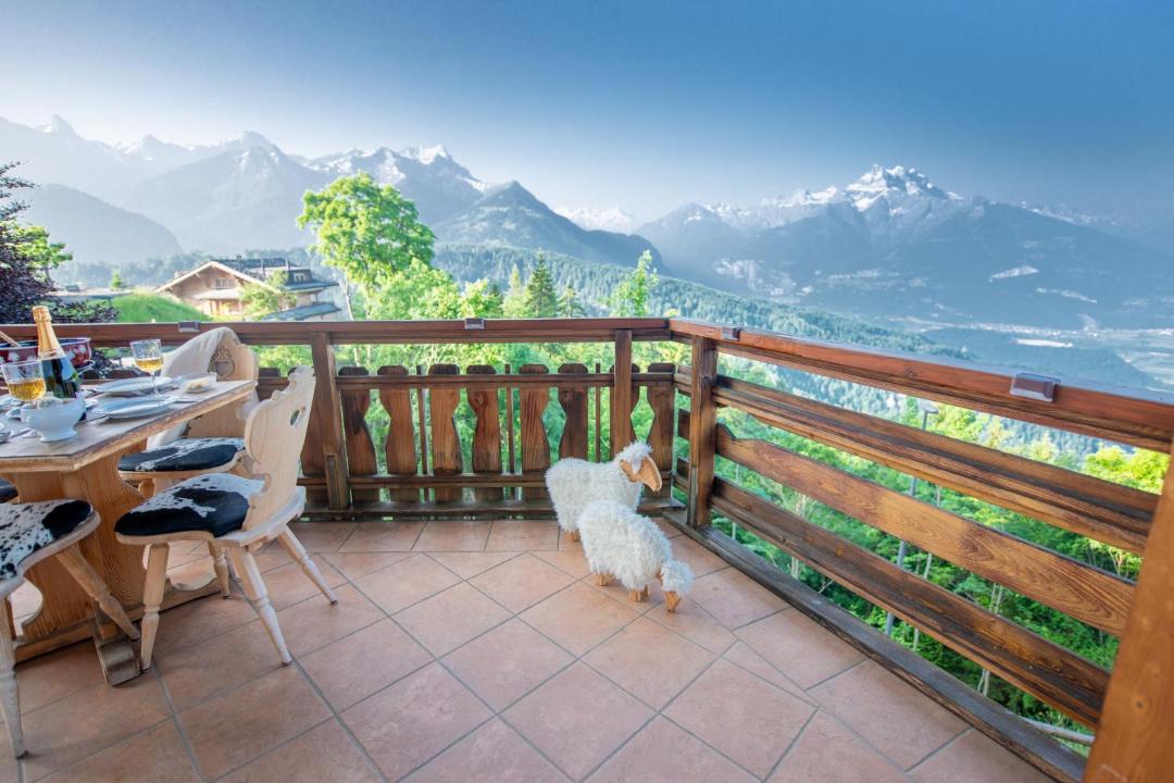 Photo of Patio Balcony in Villars-sur-Ollon