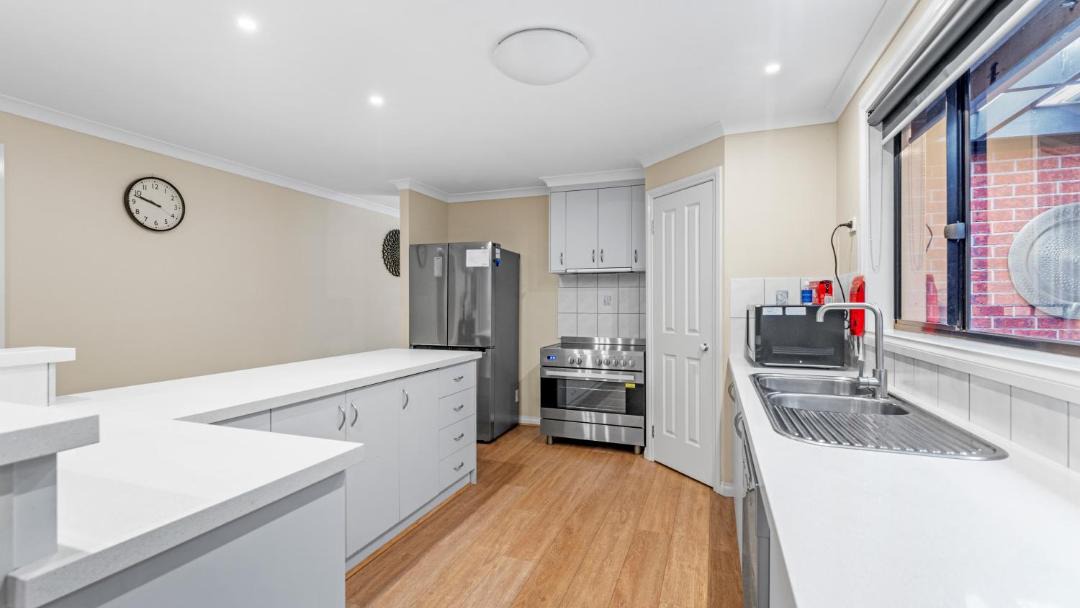 Photo of Others in Magpie