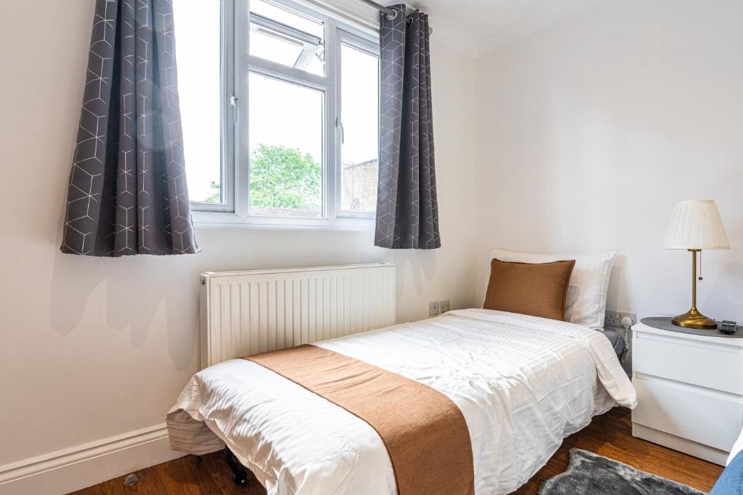 Photo of Bedroom in West Kensington