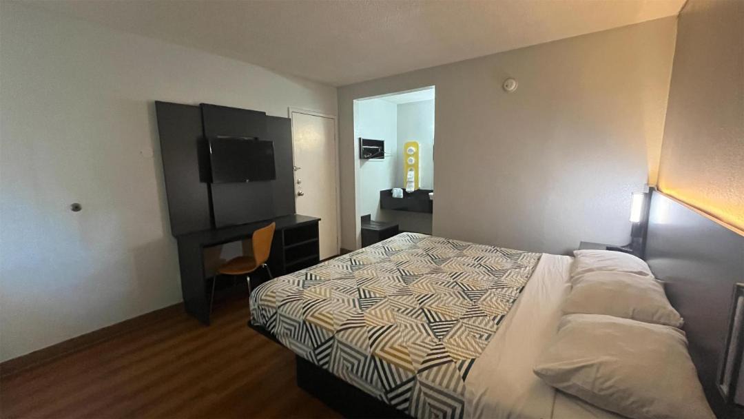 Photo of Bedroom in Modesto