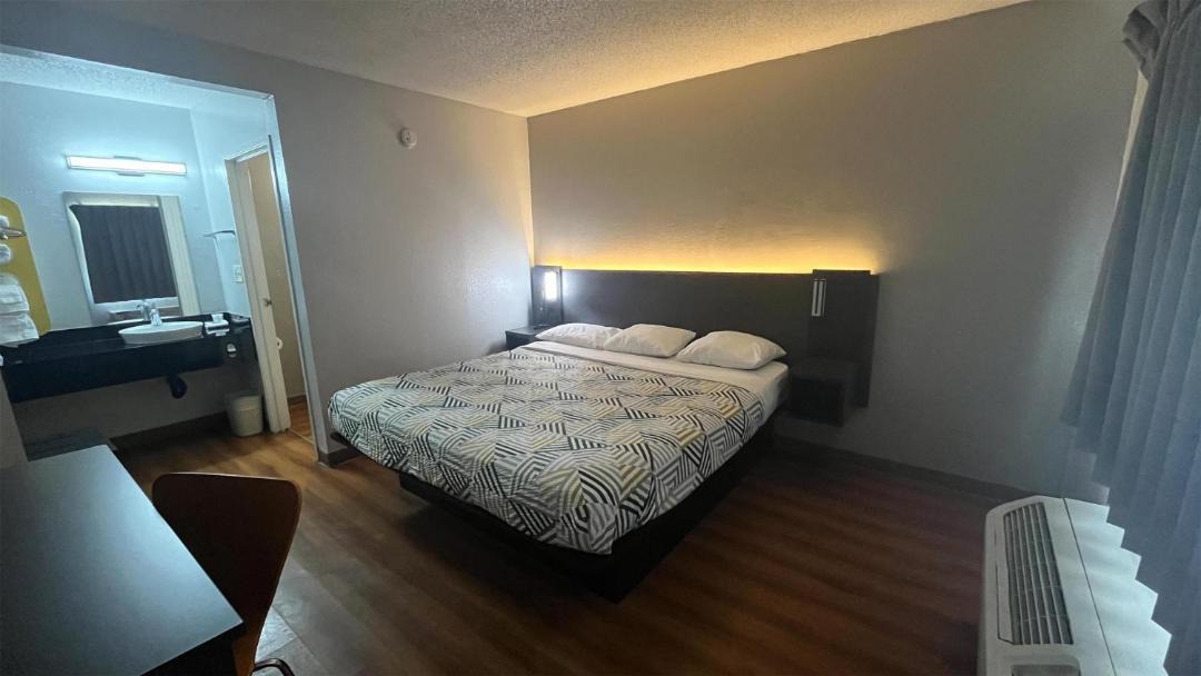 Photo of Bedroom in Modesto