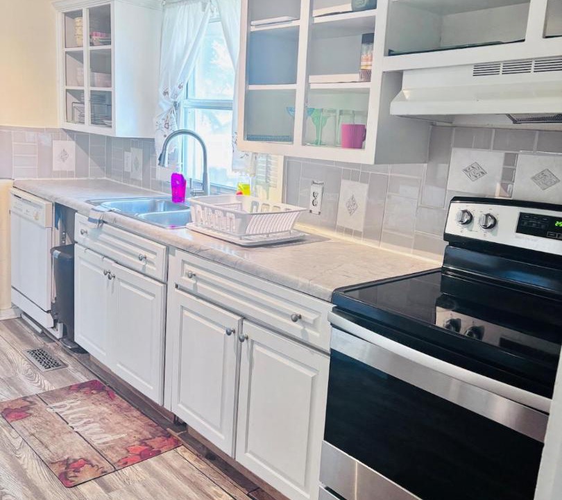 Photo of Kitchen in Waycross