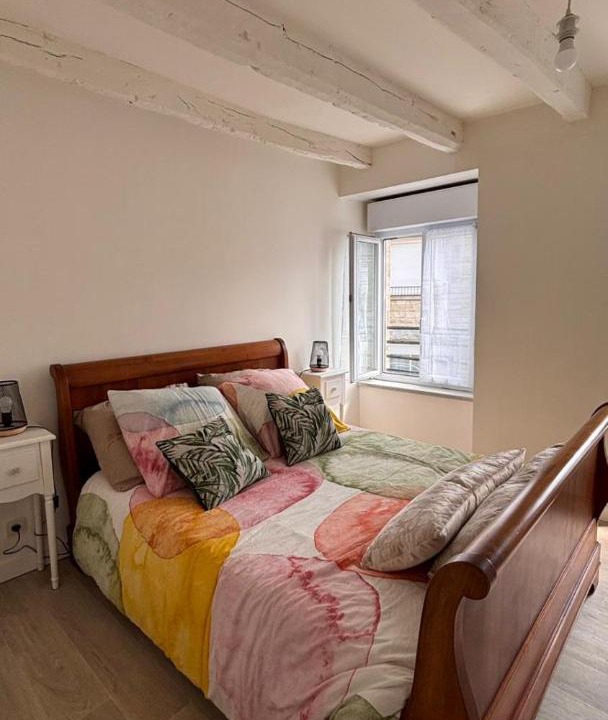 Photo of Others in Broons