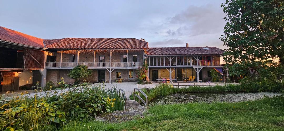 Photo of Others in Estadens