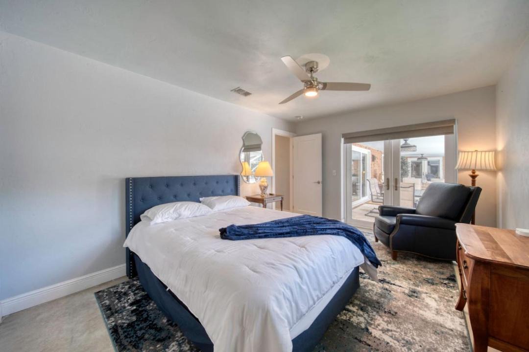 Photo of Bedroom in Bay Harbour