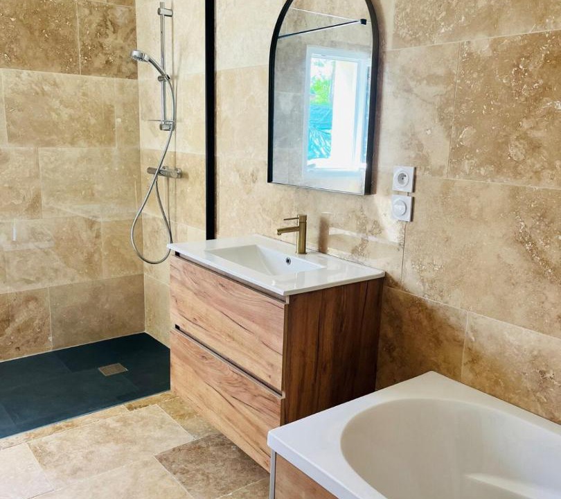 Photo of Others in Esclottes