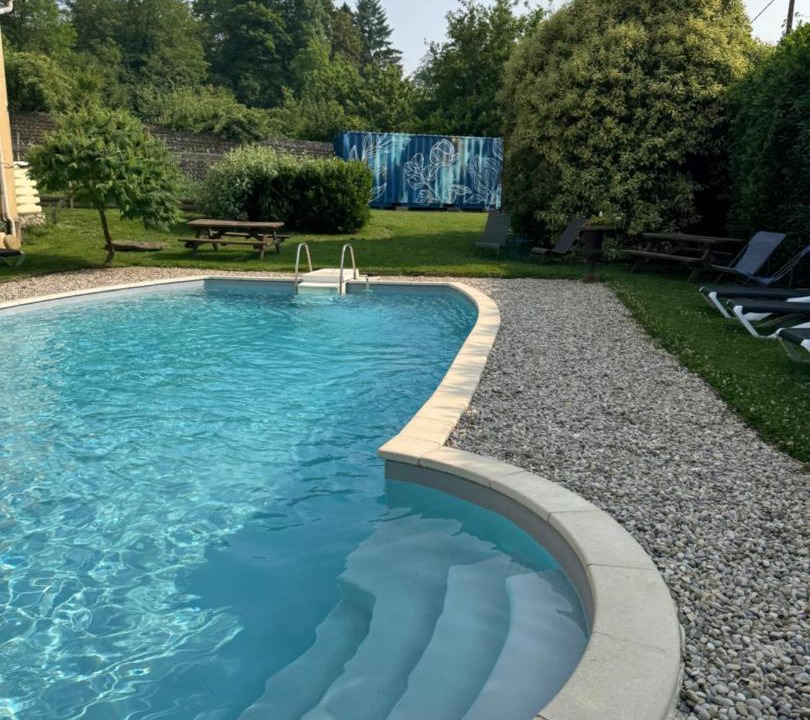 Photo of Others in Lens-Lestang