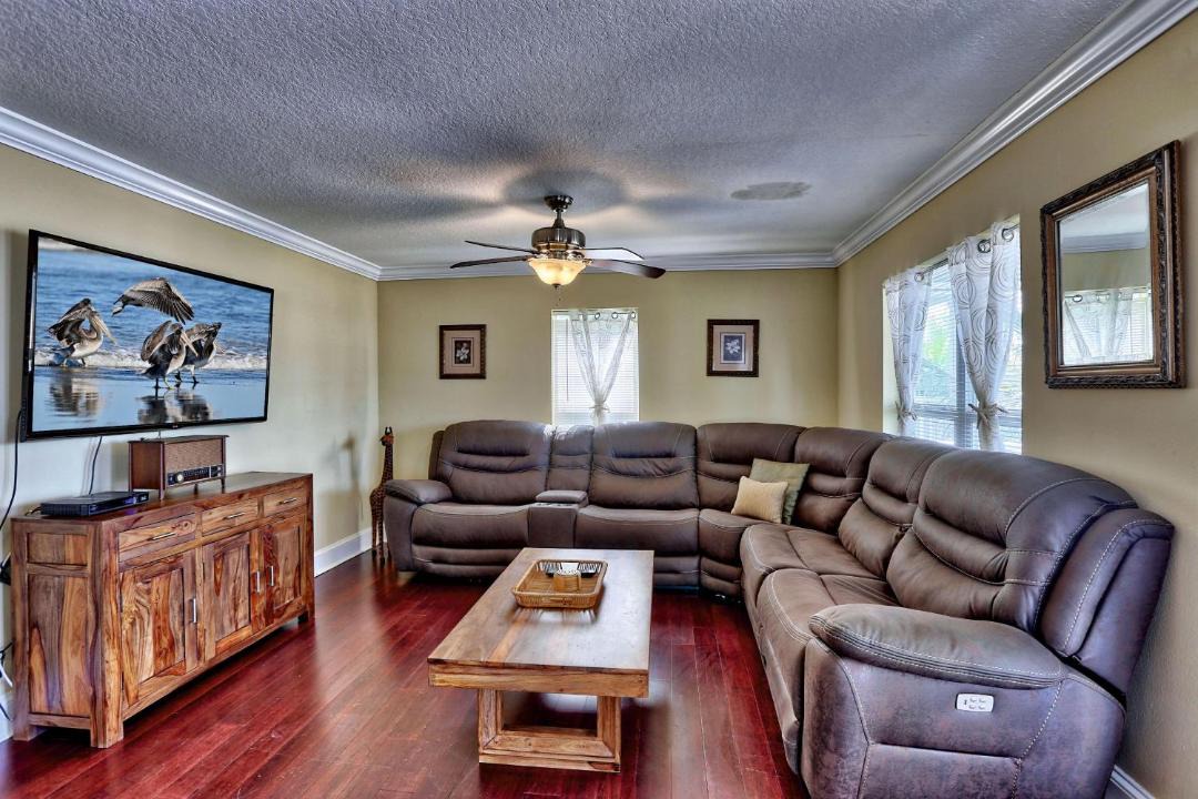 Photo of Livingroom in Gulfport