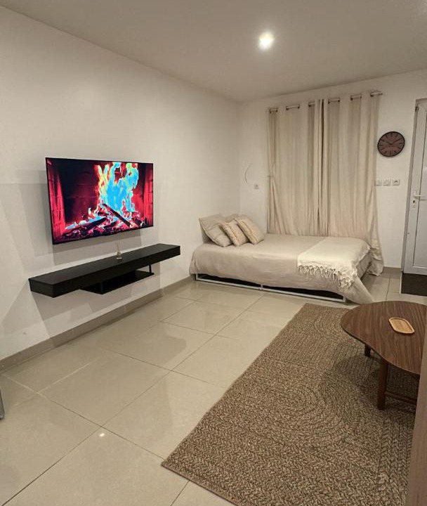 Photo of Others in Champrosay