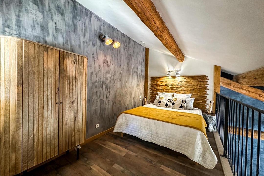 Photo of Bedroom in Saint-Etienne-du-Gres