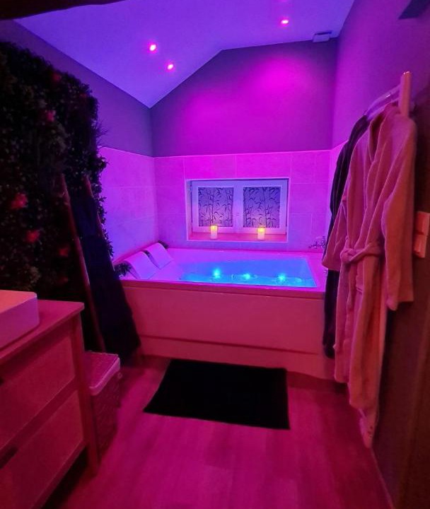 Photo of Others in Saint-Denis-de-Mere