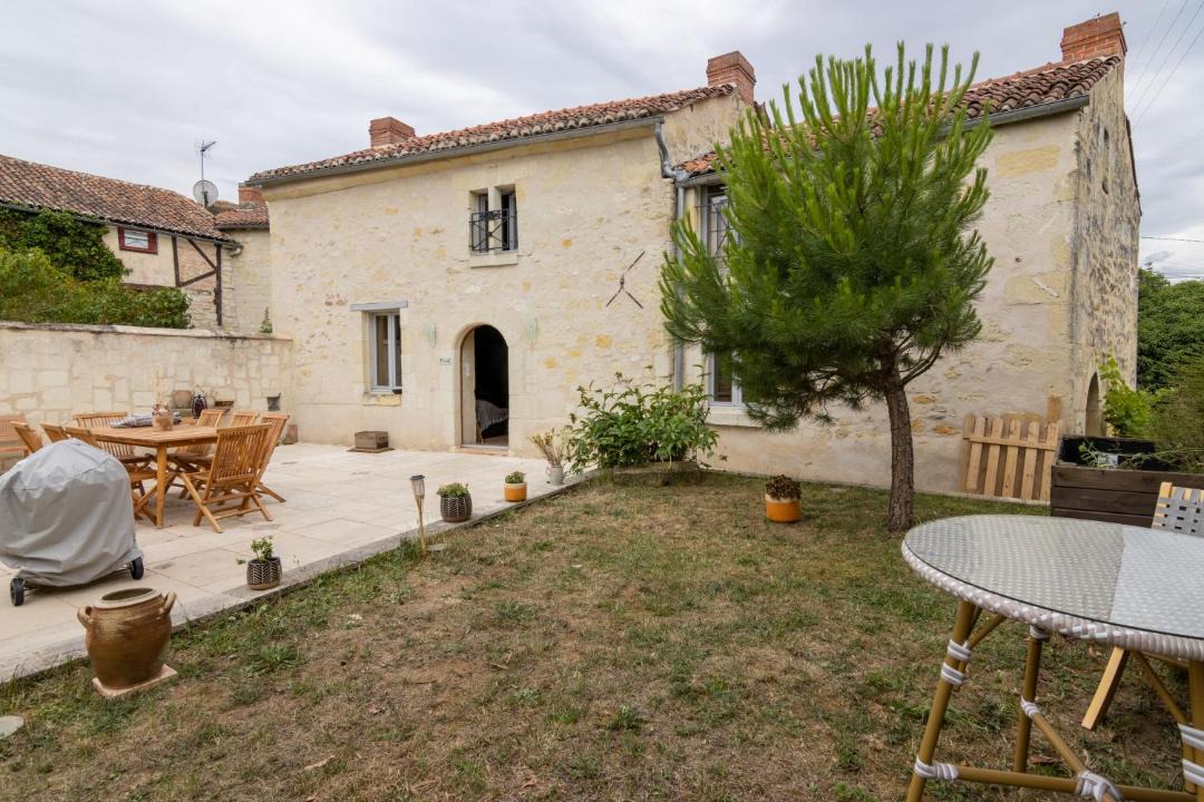 Photo of Others in Deneze-sous-Doue