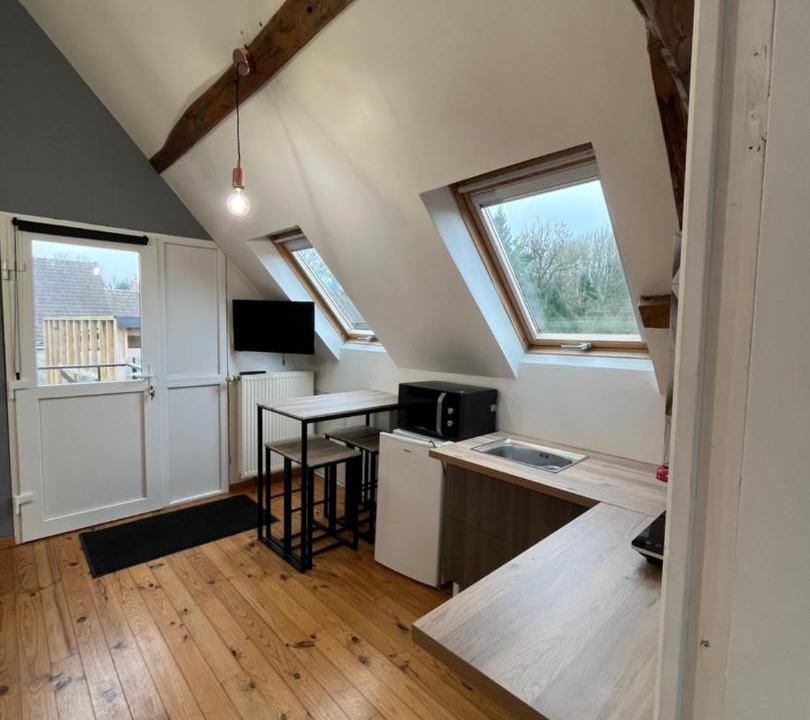 Photo of Others in Ambrines