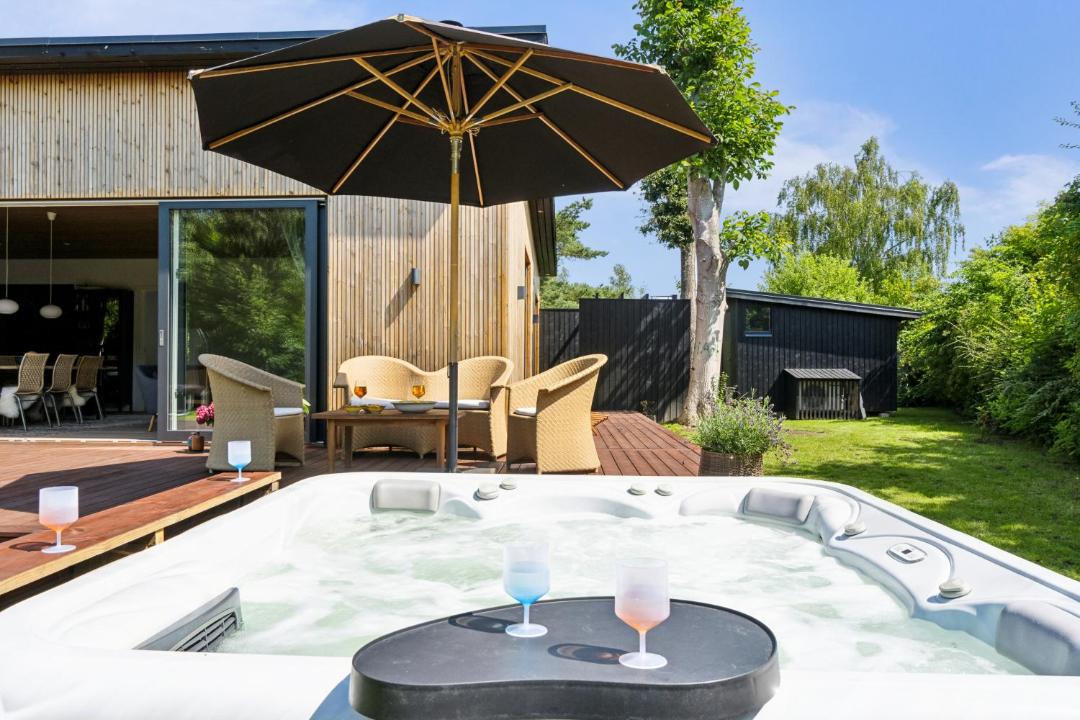 Photo of Others in Holloselund