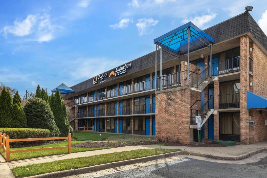 Photo of Others in Tysons