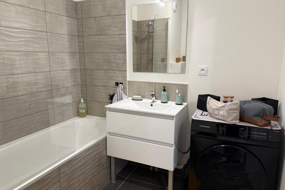 Photo of Bathroom in Saint-Valery-en-Caux