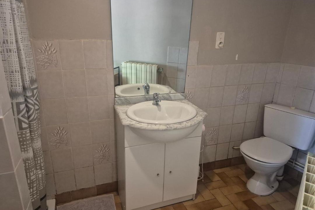 Photo of Others in Diou