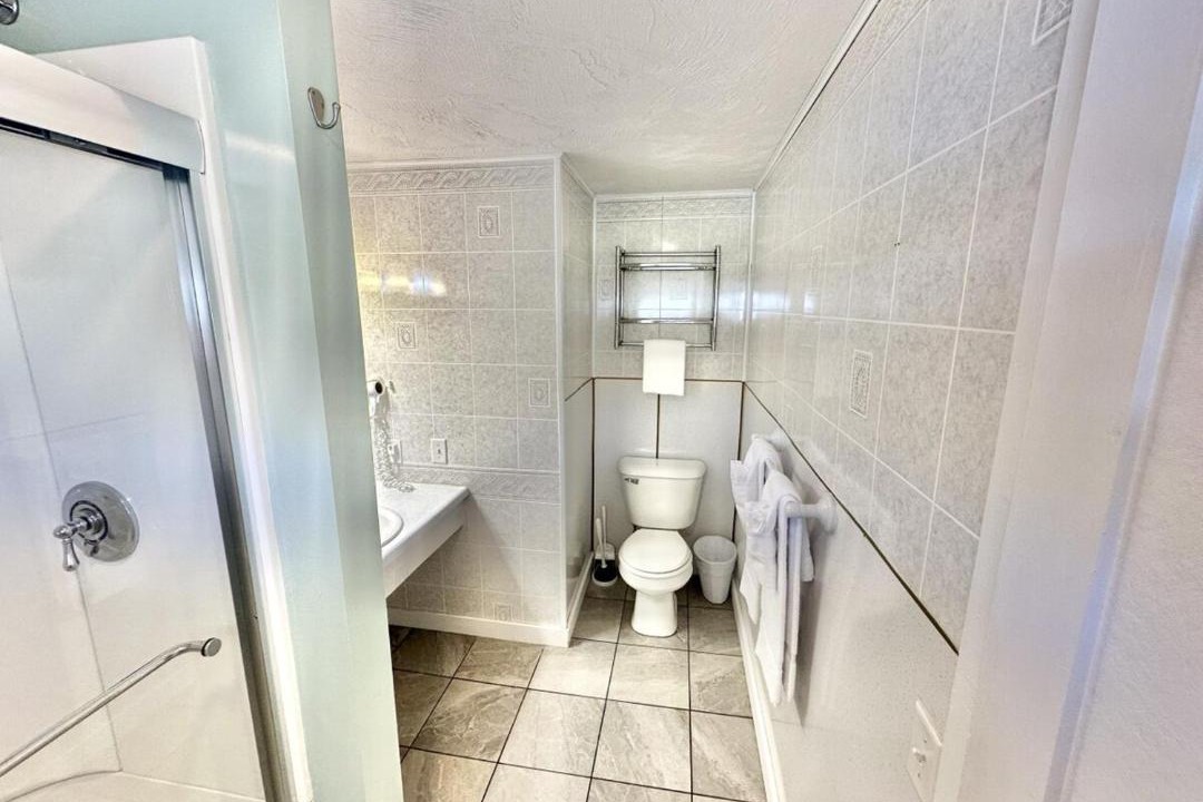 Photo of Others in Hulls Cove