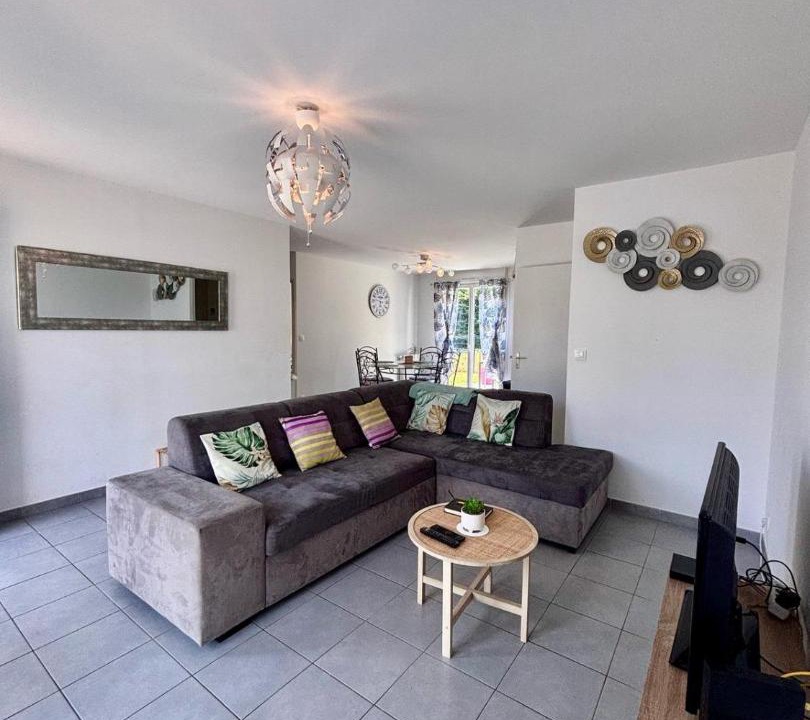 Photo of Livingroom in Pleslin-Trigavou