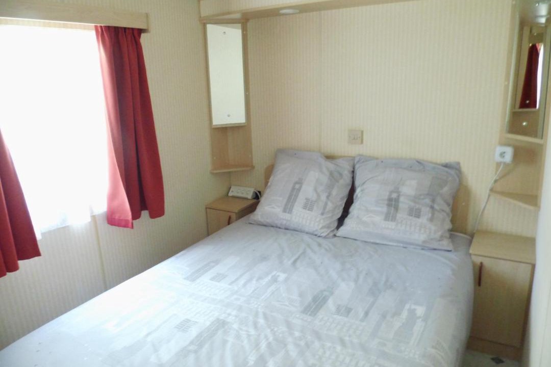 Photo of Bedroom in Montlay-en-Auxois