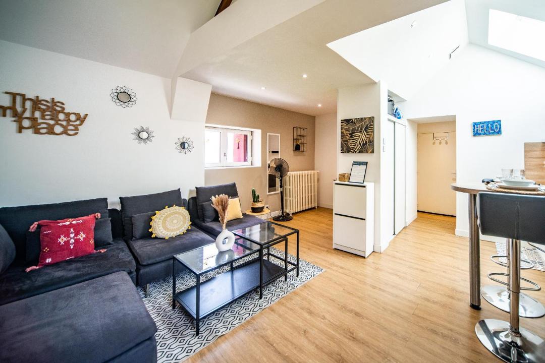 Photo of Others in Ballan-Mire