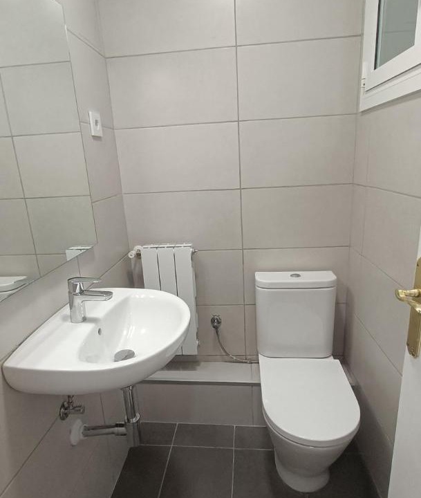 Photo of Bathroom in El Camp de l'Arpa del Clot