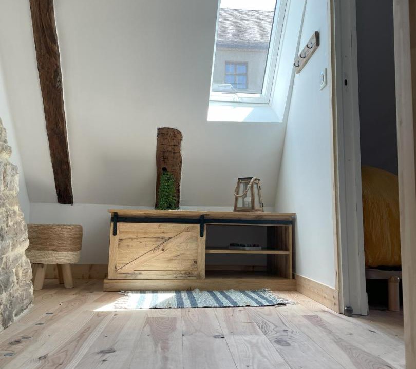 Photo of Others in Montvalent